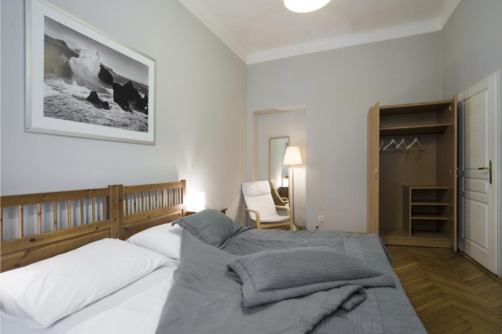 Apartament Dusni *