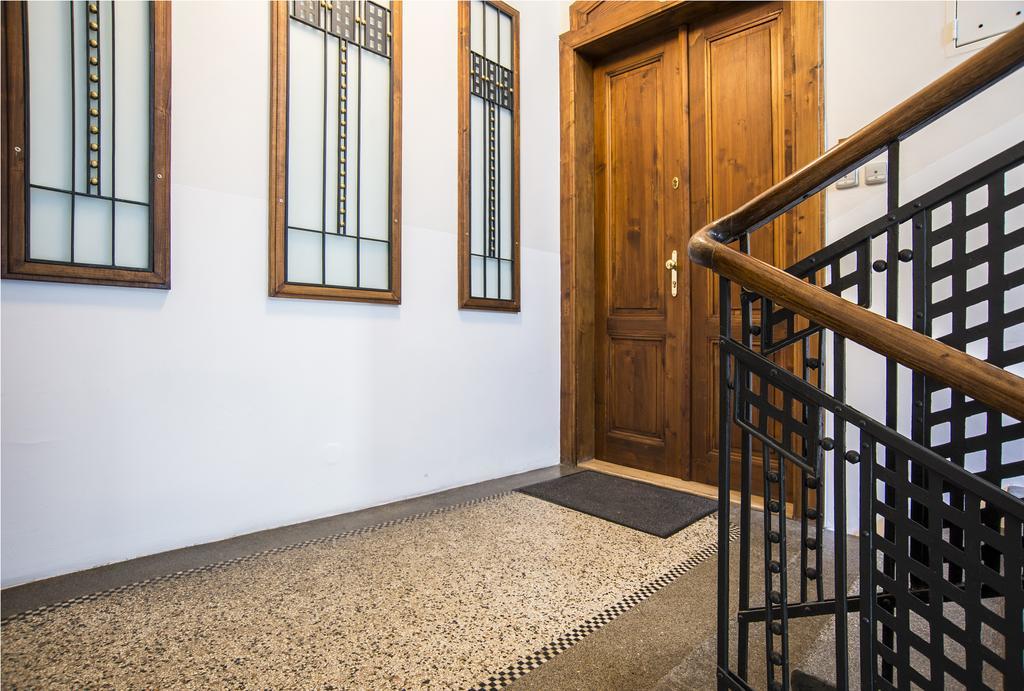 Dusni Apartament